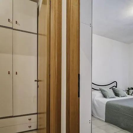 Spacious Flat Surrounded By Nature - Beahost Apartment