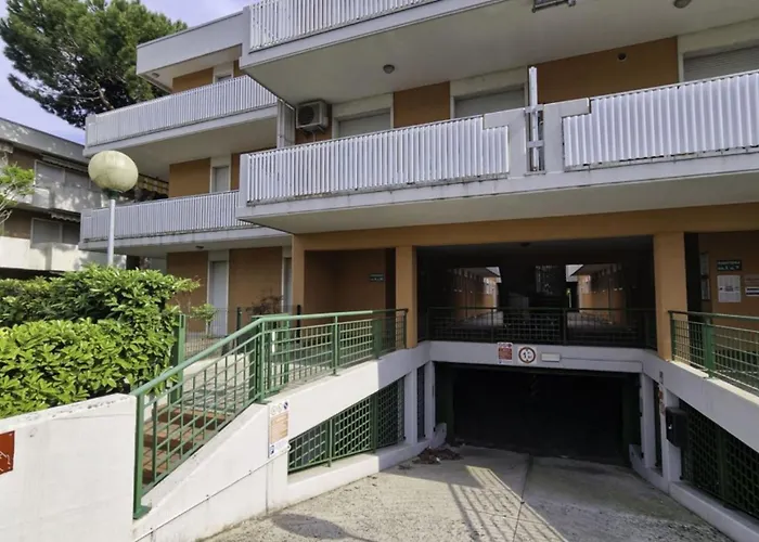 Apartment Spacious Flat Surrounded By Nature - Beahost