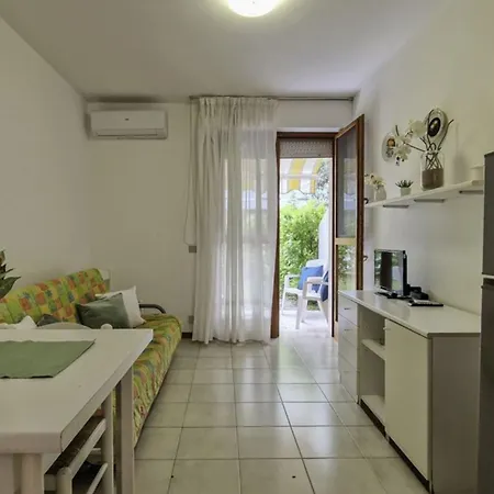 Daire Spacious Flat Surrounded By Nature - Beahost *