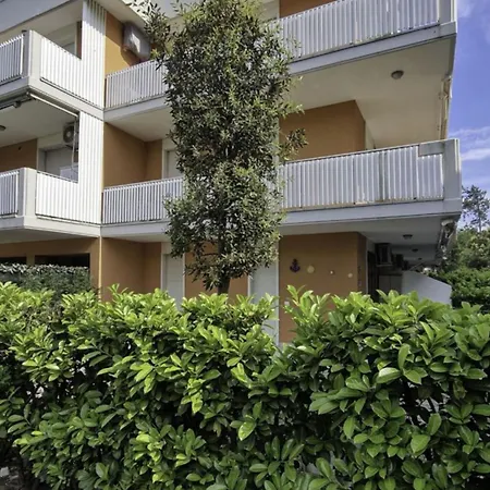 Spacious Flat Surrounded By Nature - Beahost Apartament